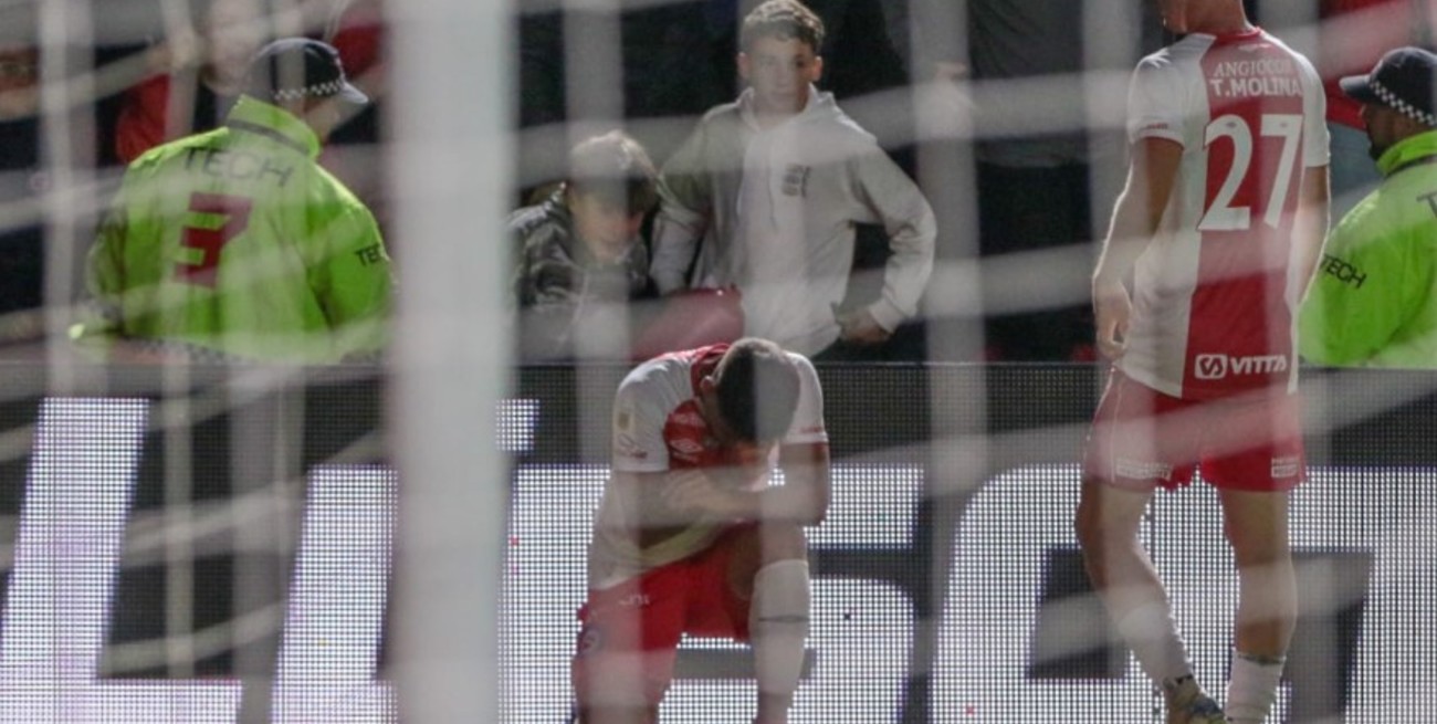 Argentinos Juniors se floreó ante Defensa y Justicia y lo vapuleó en La Paternal