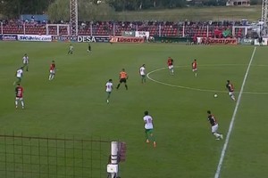 Colón vs Agropecuario en Carlos Casares. Foto: captura TyC