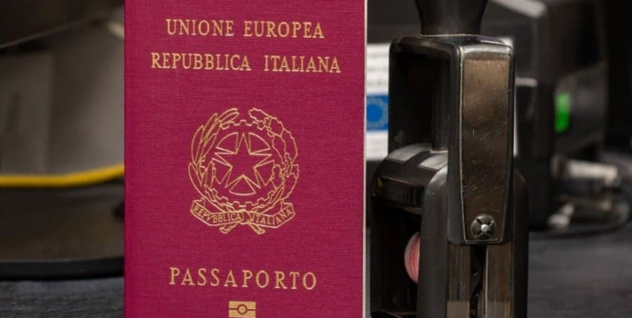 Freno a la doble ciudadanía: "Lo que hace este decreto es limitar la italianidad"