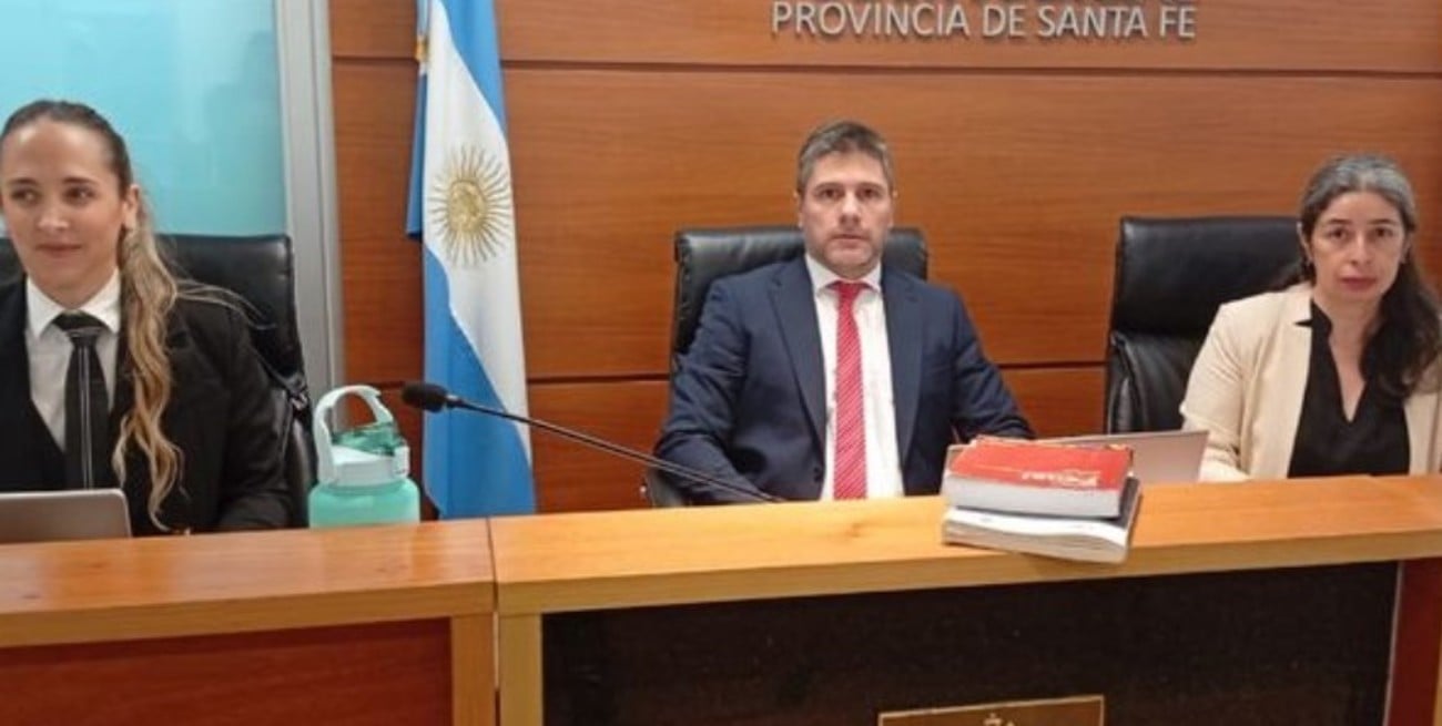 Lo condenaron a 16 años de prisión por corrupción y abuso de menores, pero quedó en libertad