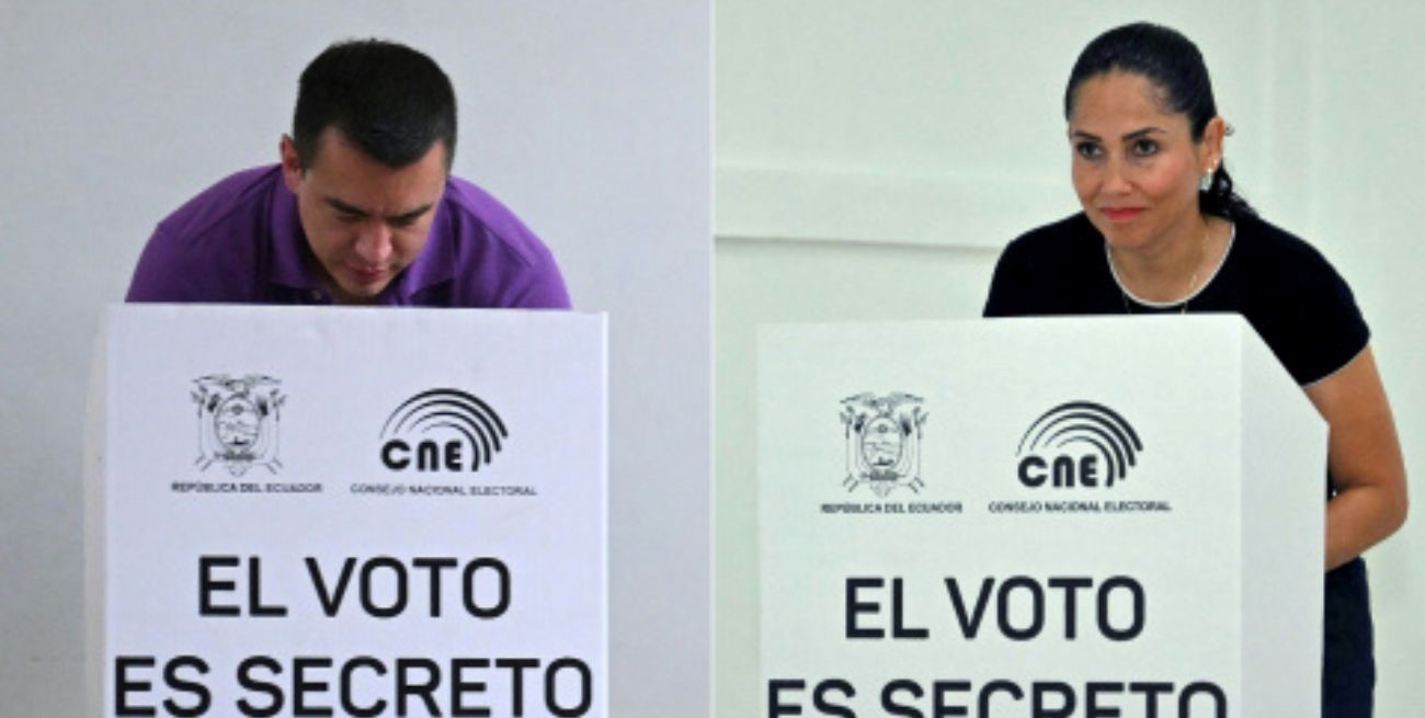 Elecciones en Ecuador: Noboa y González ya votaron y se preparan para la definición