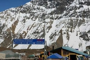 El Paso Cristo Redentor, que une la Argetina y Chile, fue cerrado.