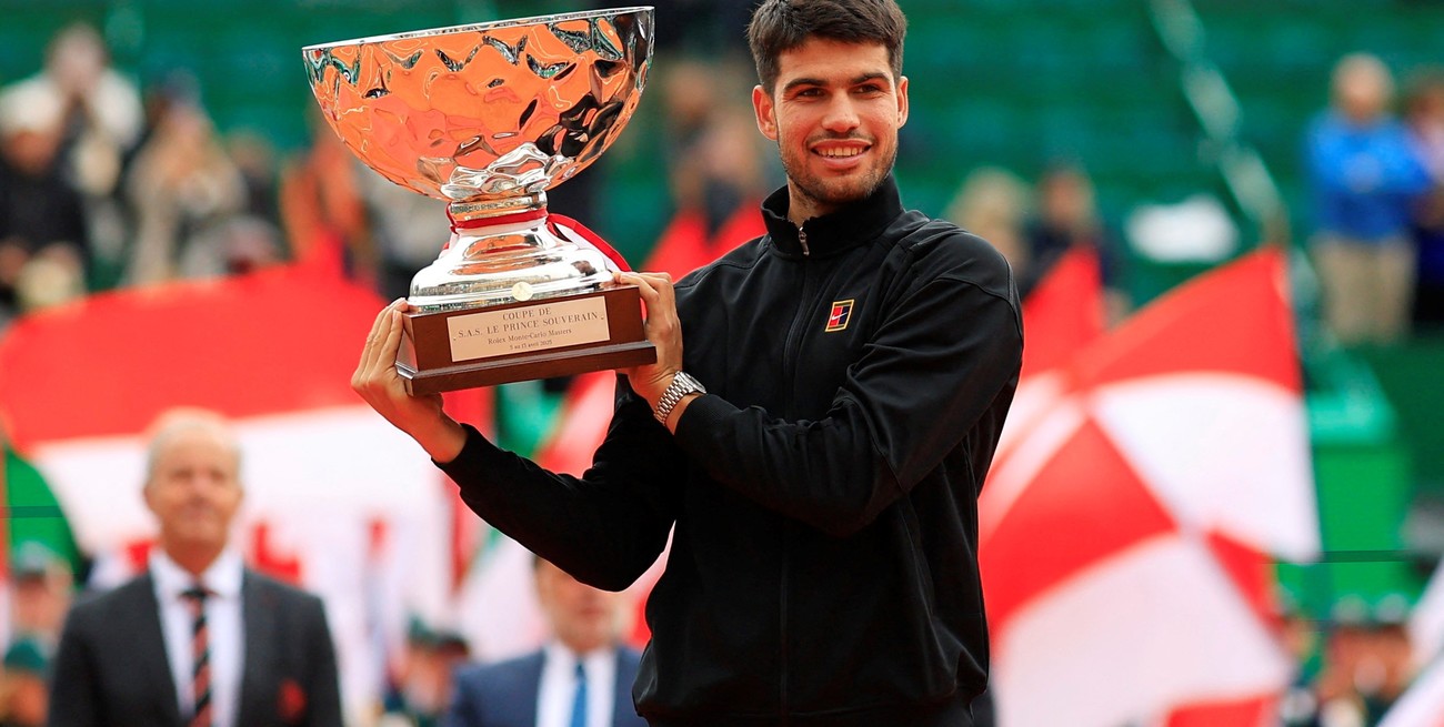 Alcaraz venció a Musetti y se convirtió en nuevo campeón del Master 1000 de Montecarlo