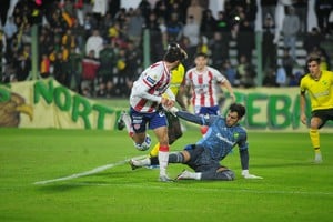 ¡Choque de terceros!. Foto: Juan Manuel Foglia