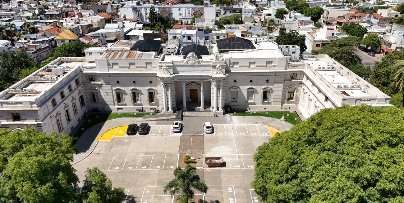 Asamblea Legislativa y sesión de ambas cámaras en medio de la Constituyente