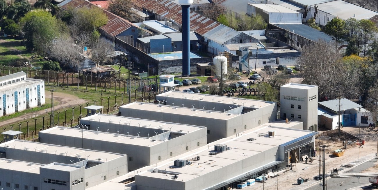 Cárcel de Las Flores: aplazan la intervención y esperan llegar a mayo con la institución "absolutamente normalizada"