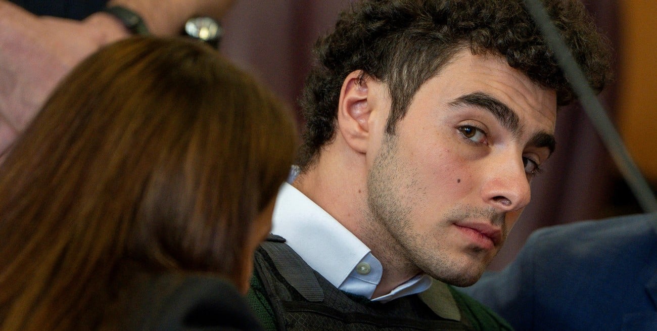 Un juez descartó la pena de muerte en el caso Mangione