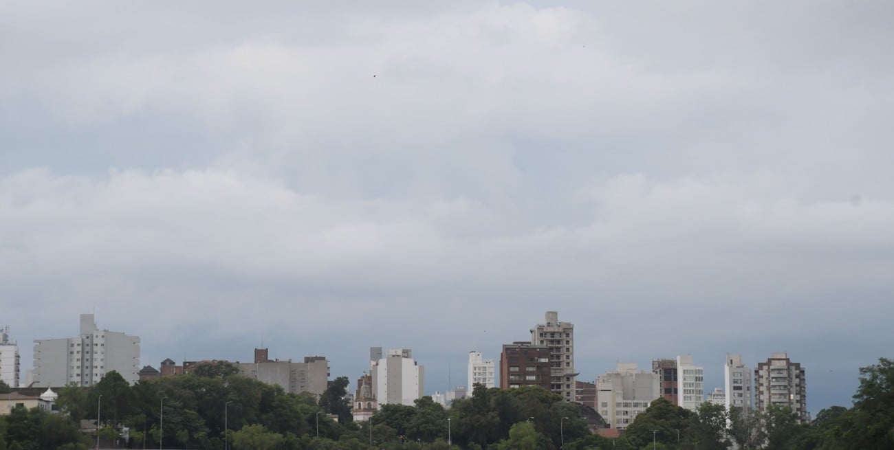 Las nubes “copan” el Viernes Santo en Santa Fe: cómo sigue el tiempo