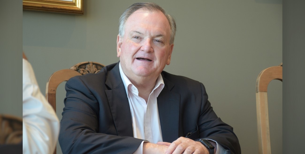 Michlig: "Terminar con privilegios, consagrar derechos y bajar los costos de la política"