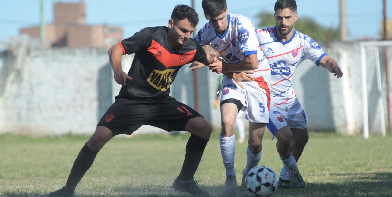 Newell's y Vecinal Gálvez empataron en un duelo equilibrado y sin dominador claro