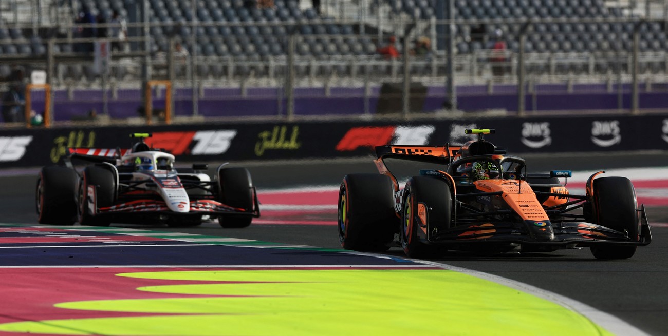 Norris supera a Piastri y se queda con el mejor registro de la FP3 en Arabia Saudita
