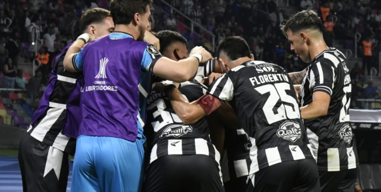 Central Córdoba le ganó a Deportivo Táchira y es líder del Grupo C