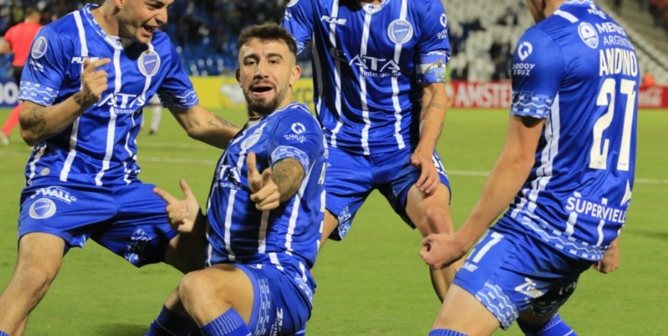 Godoy Cruz rescató un empate ante Gremio y sigue en lo más alto del Grupo D