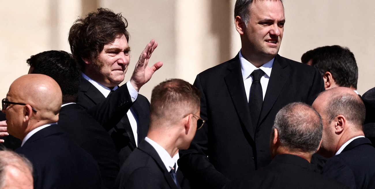 Aseguran desde el gobierno que Milei visitará a León XIV en las “próximas semanas”