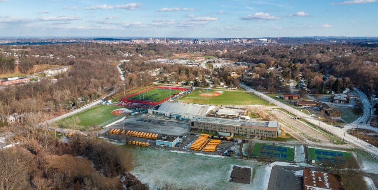 Buscan a los autores de una violenta "novatada" en una escuela secundaria de Nueva York