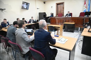 La audiencia celebrada este miércoles estuvo a cargo del juez Eduardo Rodrígues Da Cruz. Foto: Marcelo Manera