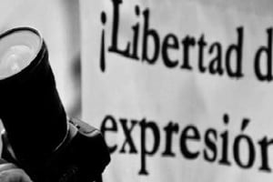 El Día de la Libertad de Expresión, una fecha que suele pasar desapercibida para muchos pero que interpela de lleno al periodismo,.