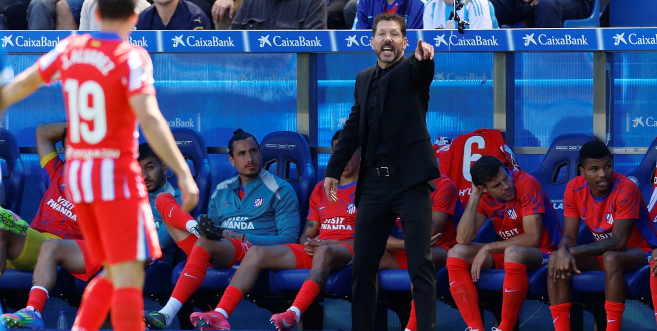 Atlético de Madrid empató con Alavés y se aleja del título