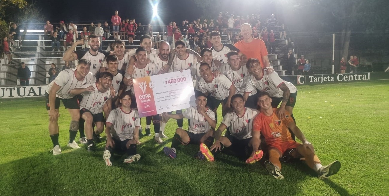 Por penales, Central San Carlos eliminó a San Martín de Carlos Pellegrini y avanzó a la segunda fase