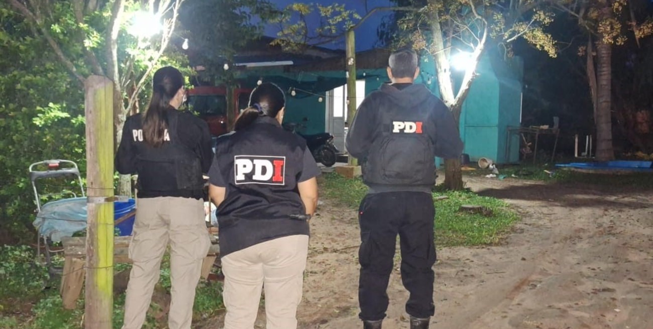 Detenido por pasar amenazas de muerte por debajo de la puerta