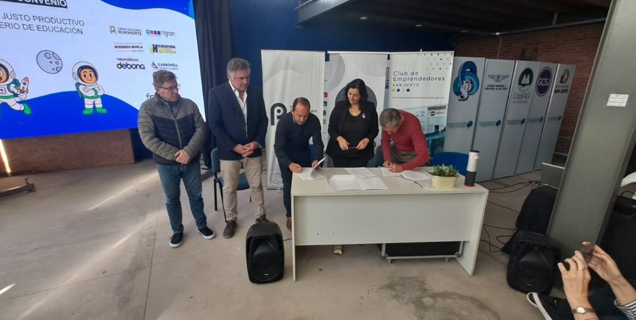 Borla recorrió instituciones educativas en San Justo 