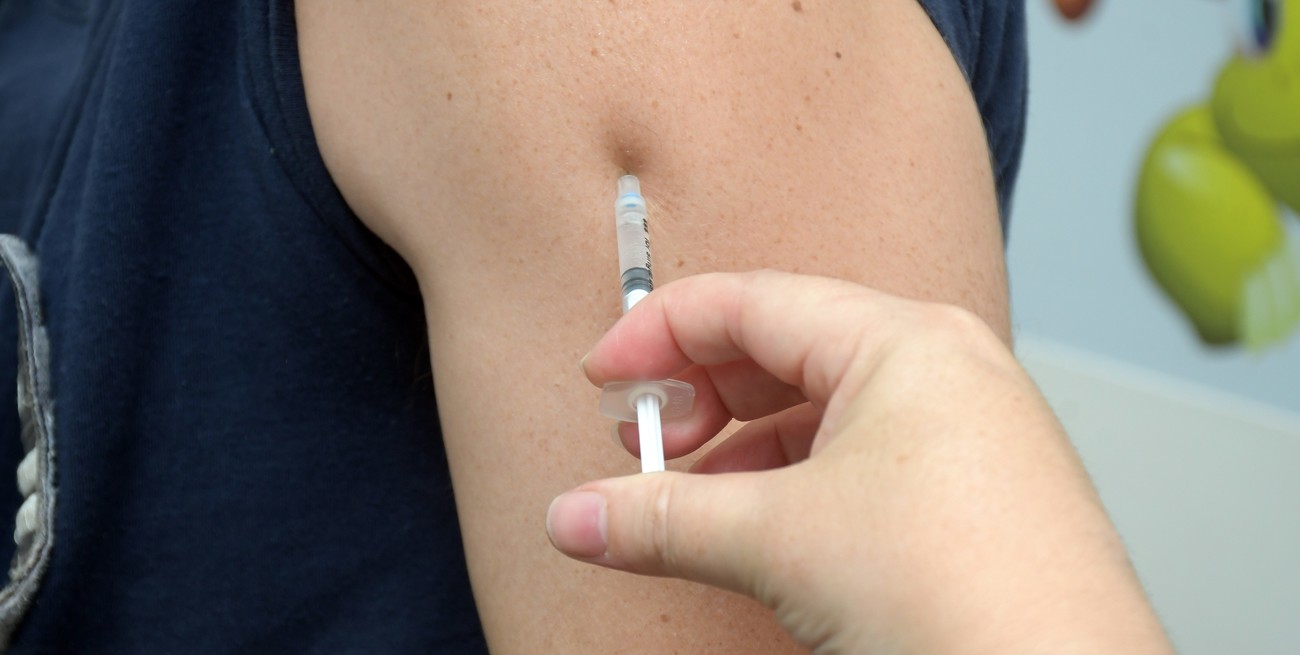 Más de 5800 personas fueron inoculadas contra la gripe y la neumonía y se aplicaron más de 5000 dosis en Santa Fe