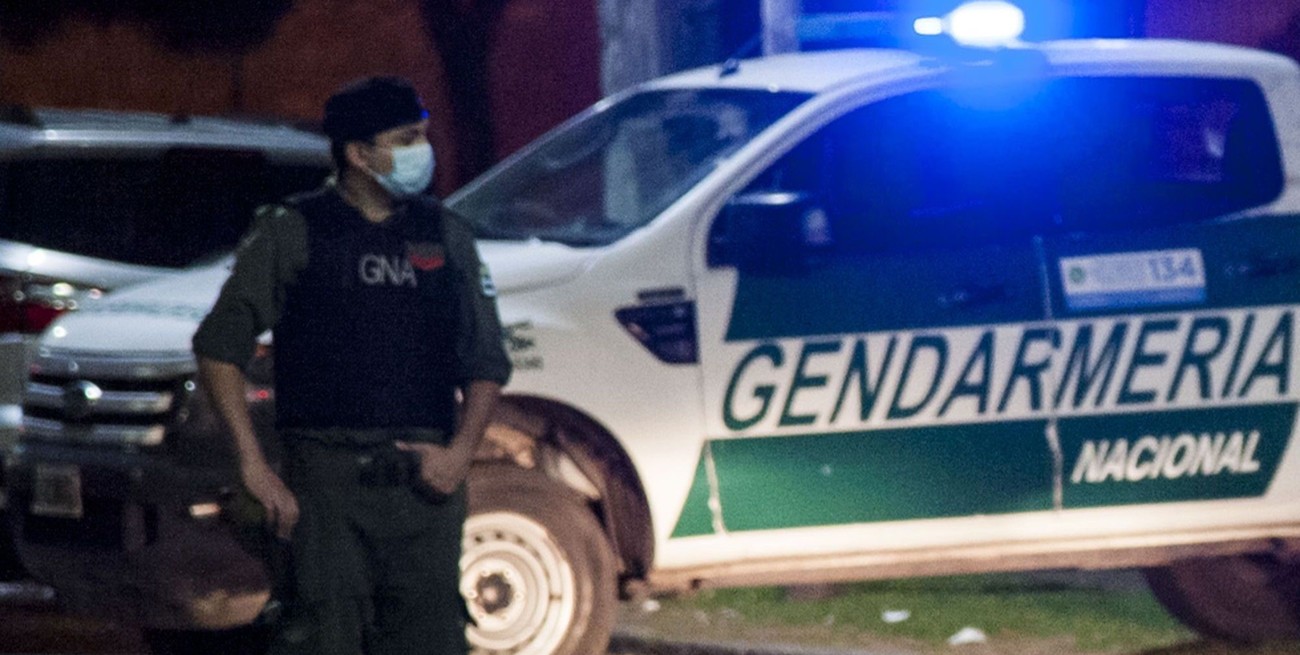 Protagonizó un violento asalto y fue atrapado con droga en un control