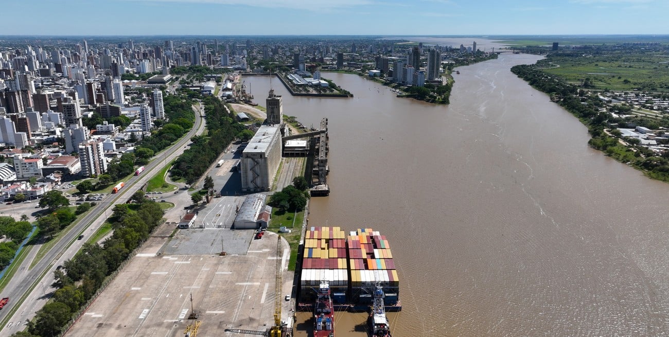 Hidrovía, puerto y aeropuerto en la gestión "logística" de Santa Fe