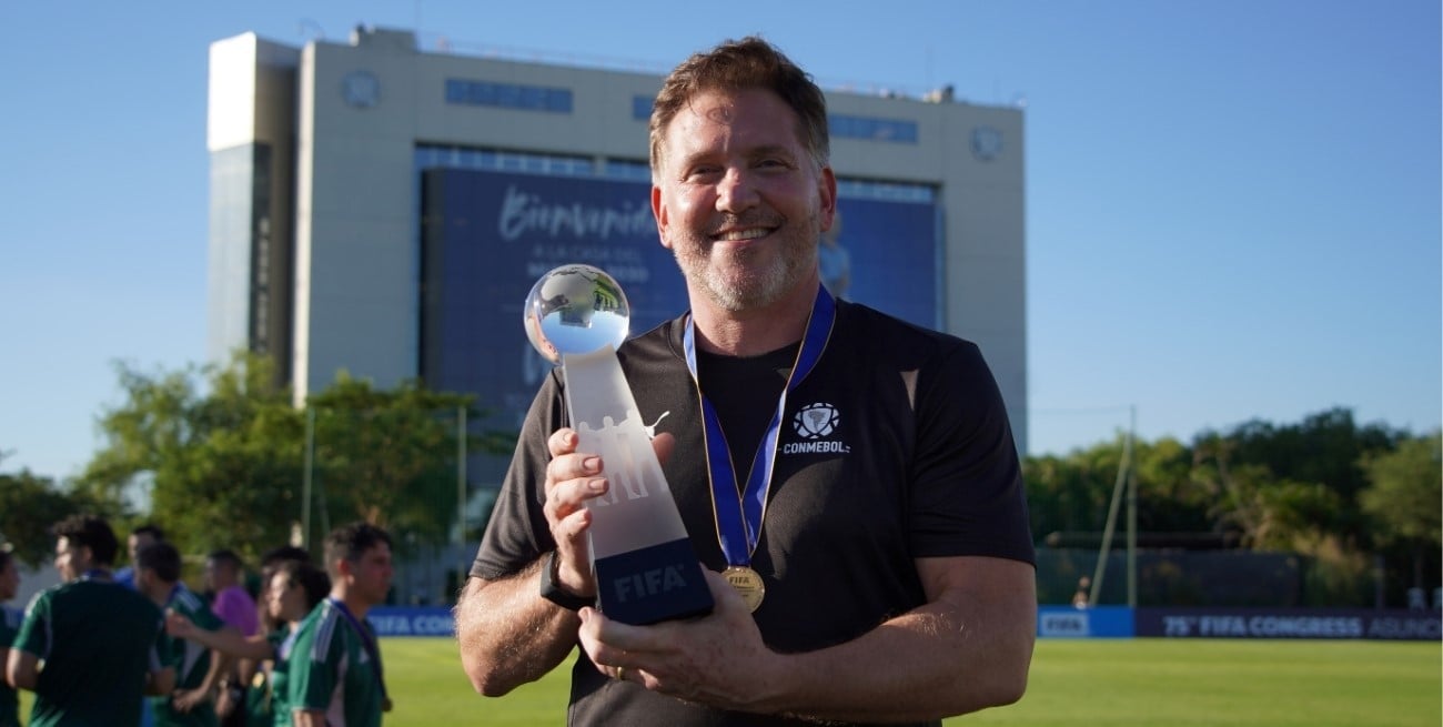 Paraguay, la Disney de Sudamérica donde Mickey es la pelota de fútbol