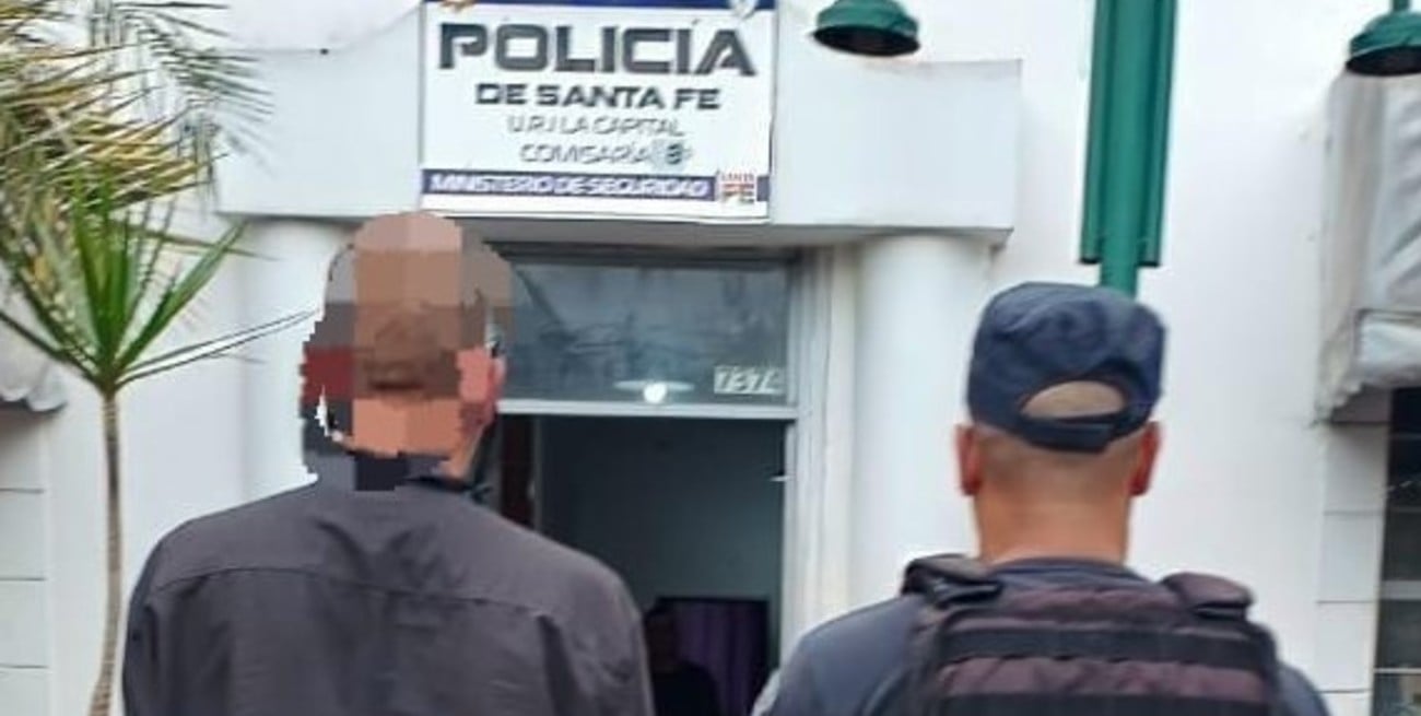 Manoseó a dos jóvenes pasajeras en un colectivo y terminó esposado