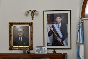 Síntesis histórica de la reforma de la Constitución provincial. Aldo Emilio Tessio, primer gobernador de Santa Fe electo con el texto constitucional de 1962, comparte imagen con el actual mandatario santafesino, Maximiliano Pullaro. Archivo El Litoral/Flavio Raina