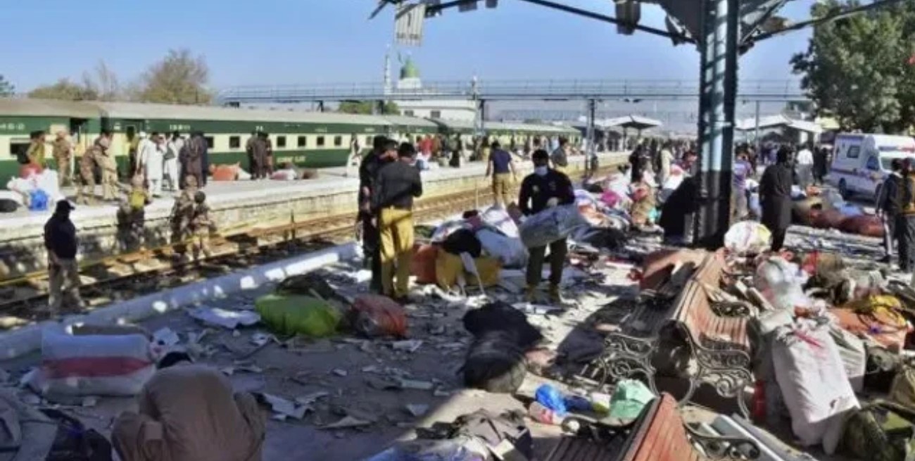 Explosión suicida en Pakistán: cuatro muertos y 20 heridos