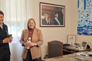 Mates en el Senado, a primera hora entre Pullaro y Scaglia.
Foto: Vicegobernación de Santa Fe.