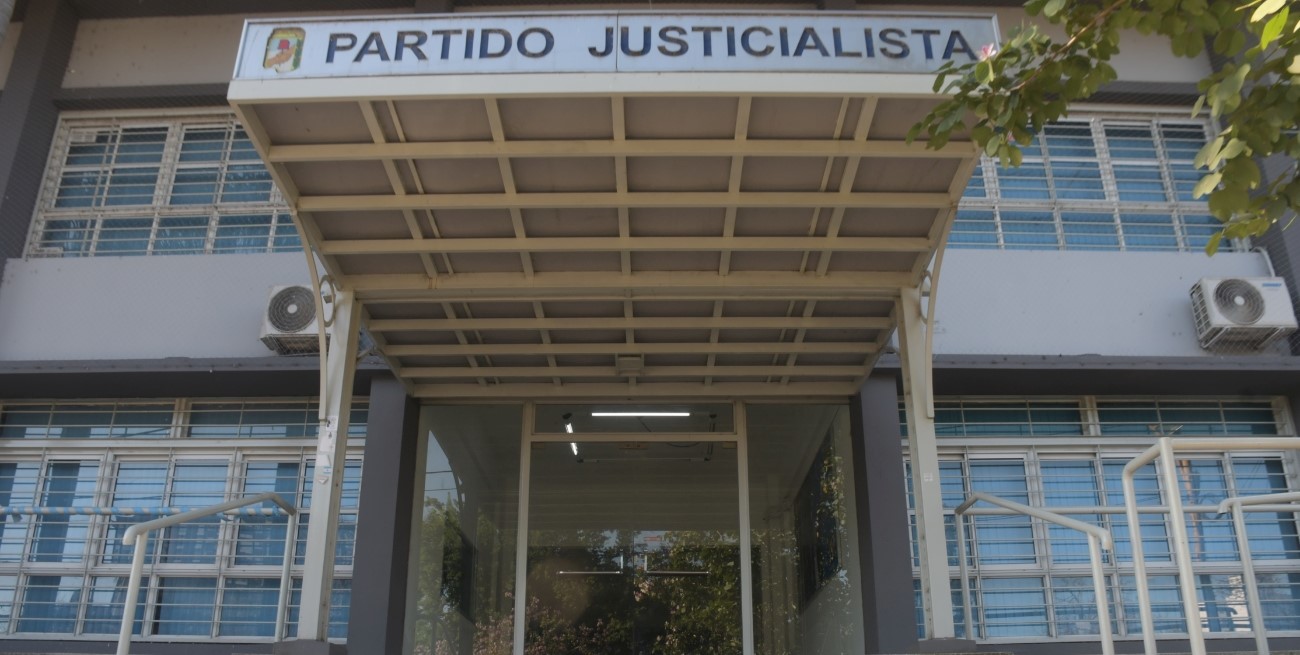 Con gremios estatales, el PJ abre ronda de conversaciones por la reforma constitucional en Santa Fe