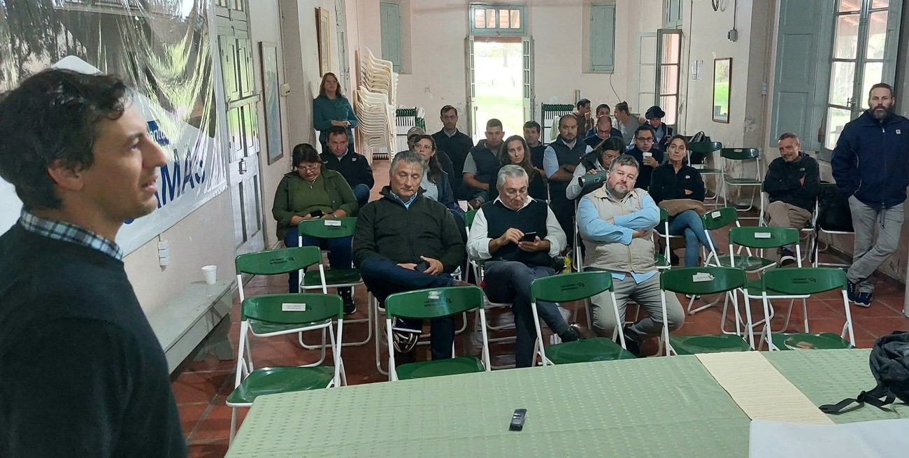 Las Gamas: taller sobre opciones de manejo de agua en predios ganaderos