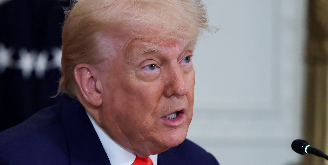 Trump amenaza con aranceles del 50% a la Unión Europea desde junio