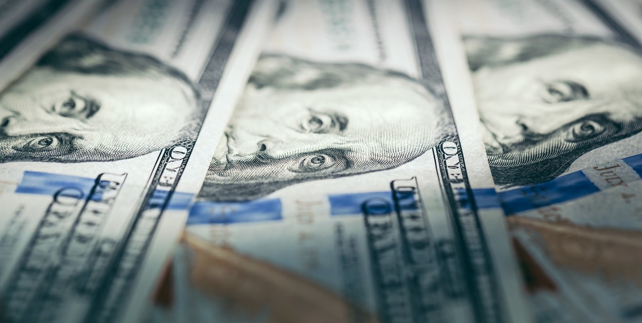 Así cerró el precio del dólar en los principales bancos de Argentina este viernes 23 de mayo de 2025