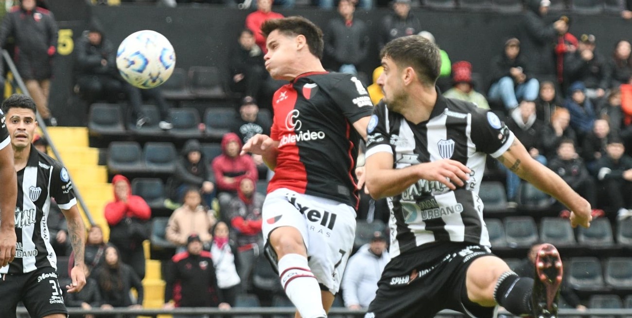 Colón fue más pálido que el gris de la tarde