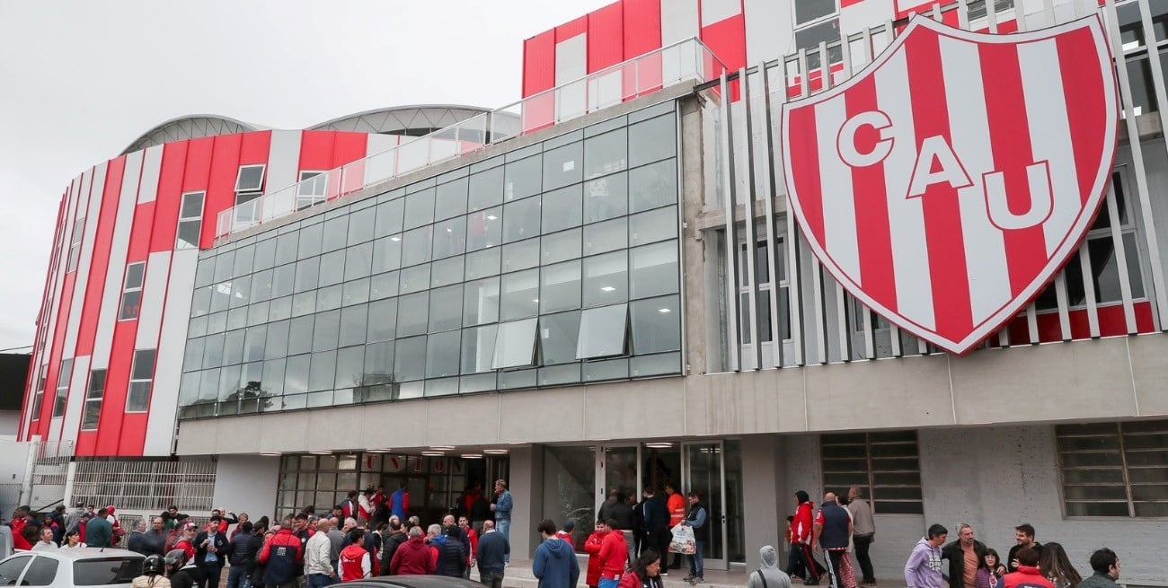 Fuerte déficit en el balance y Vazzoler podría ser uno de los ayudantes de Leo Madelón