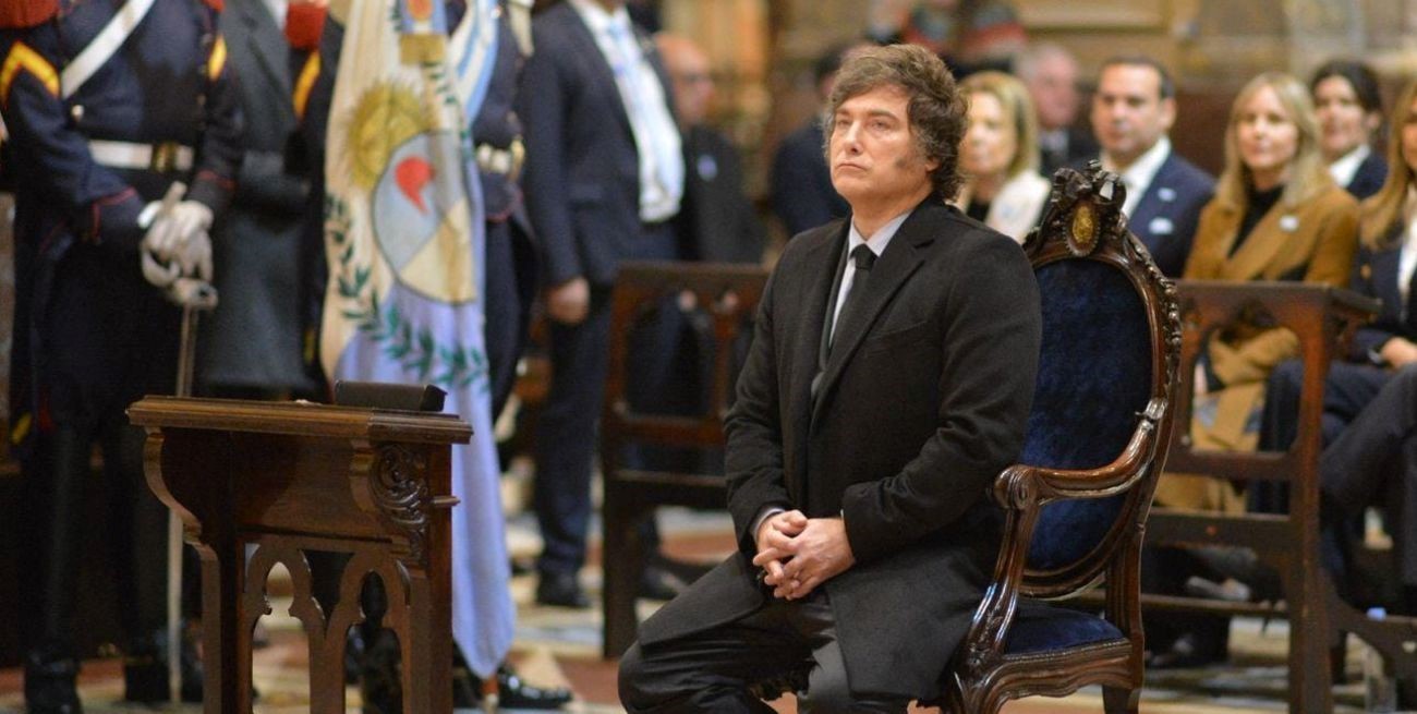 Frente a Milei, el arzobispo García Cuerva pidió unidad, salir del odio y terminar la guerra entre nosotros
