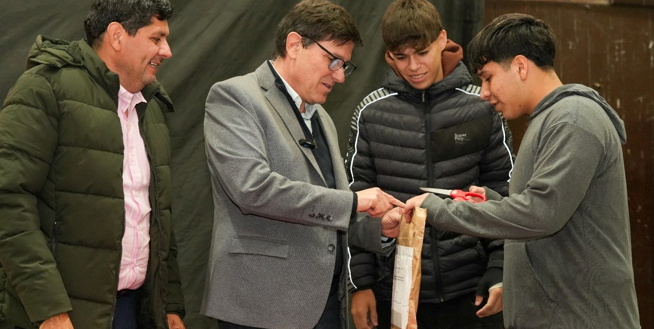 Seis ofertas para la restauración edilicia de dos emblemáticas escuelas de la ciudad de Santa Fe