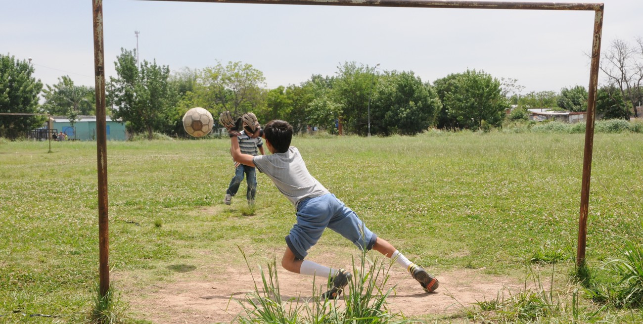 Cuando hay hambre, hasta jugar es difícil