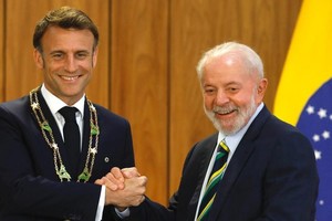 Emmanuel Macron y Luiz Inácio Lula da Silva, en una imagen de archivo de AFP,