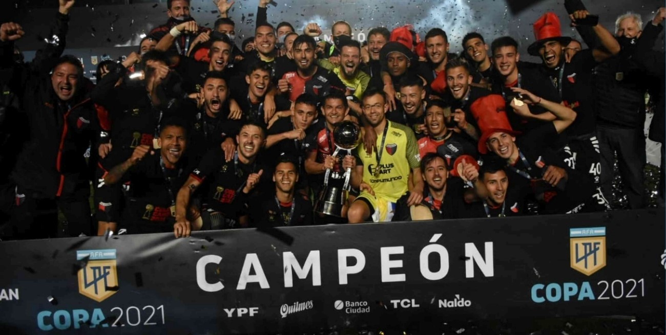 Lértora le dio el sí a Colón: ¡un campeón vuelve a casa!