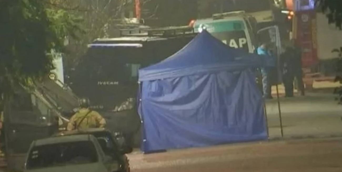 Capital Federal: un policía mató a la novia de su exesposa y se atrincheró en un gimnasio