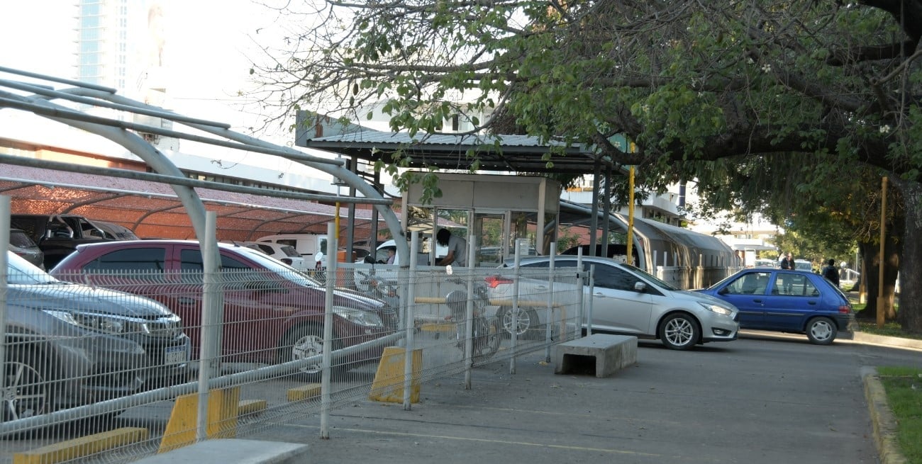 Poletti detalló cómo funcionará la playa de vehículos retenidos en la Terminal de Ómnibus