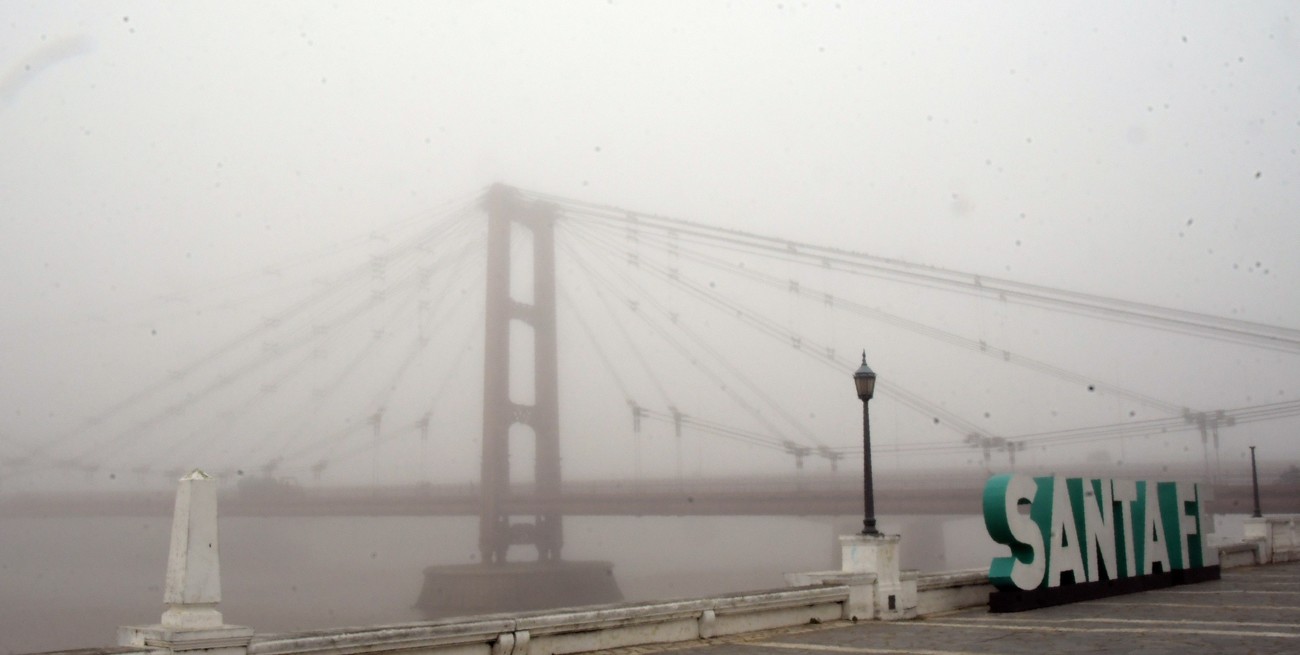 No se ve nada en la ciudad de Santa Fe: el pronóstico y la precaución por la niebla