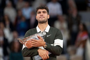 Carlos Alcaraz es el campeón de Roland Garros 2025. Crédito: Reuters. 
