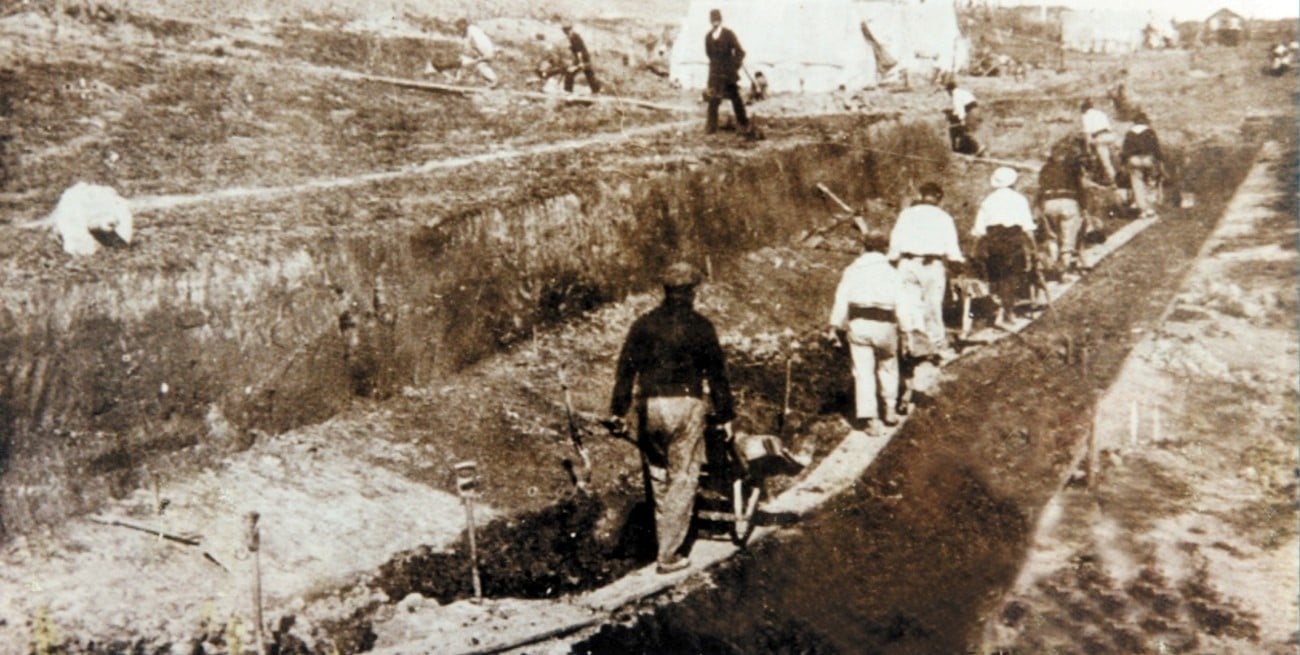 VII. El Canal de Acceso antes de ser   
