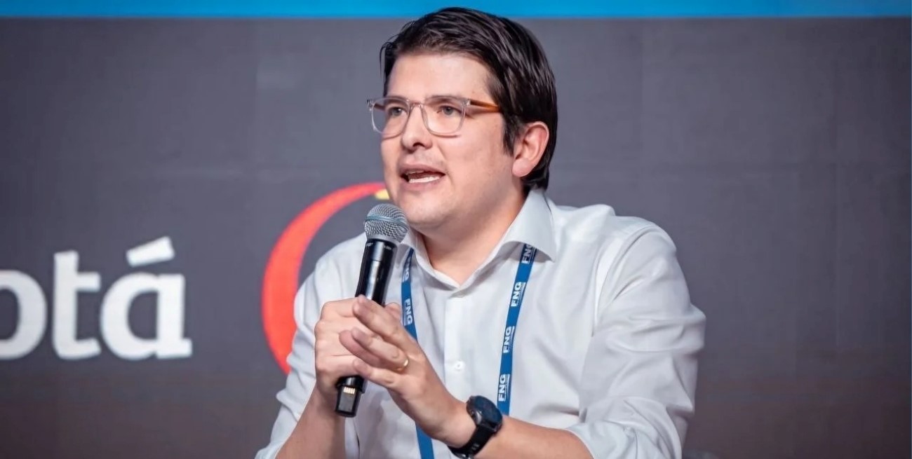 El equipo de Uribe denunció que pidió nueve veces más custodia antes del atentado